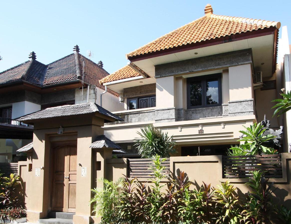 Villa Indah Kuta Royal - Private Pool - Optic Fiber High Speed Internet Экстерьер фото