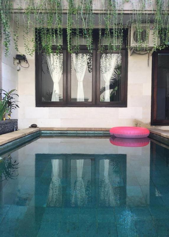 Villa Indah Kuta Royal - Private Pool - Optic Fiber High Speed Internet Экстерьер фото